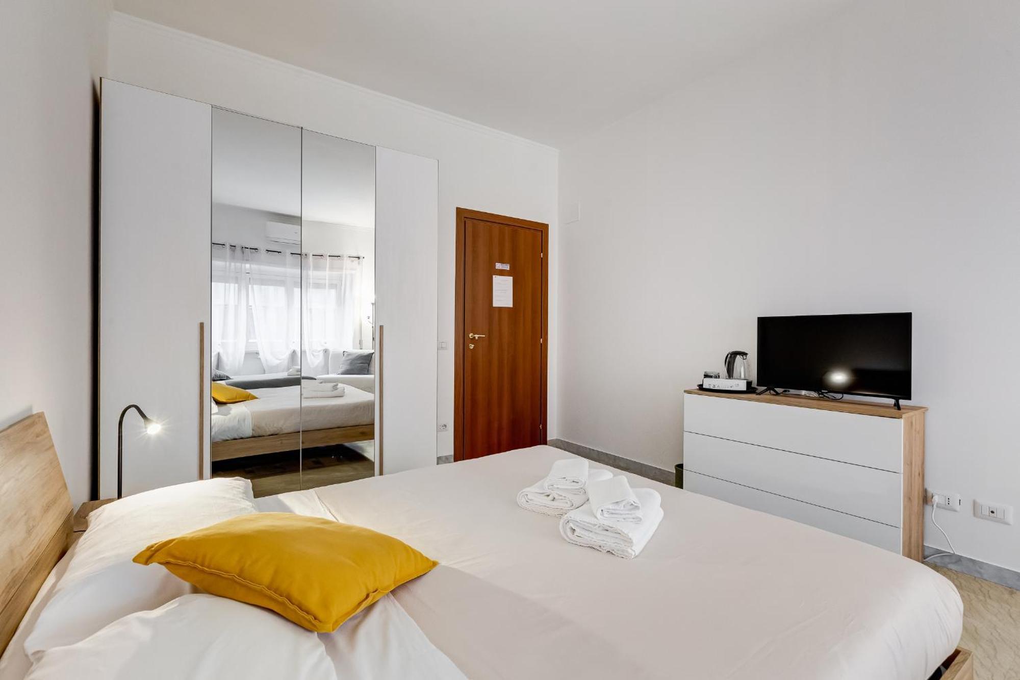 Trastevere Homestay Roma Esterno foto